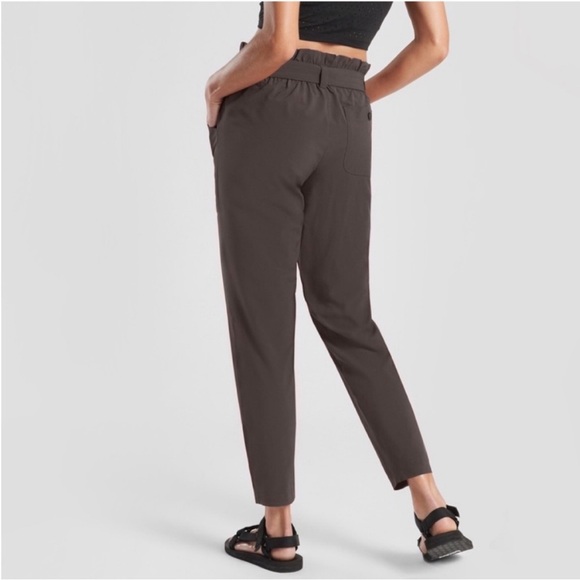 Athleta skyline high waist jogger pants Olive green 4 - Picture 3 of 13